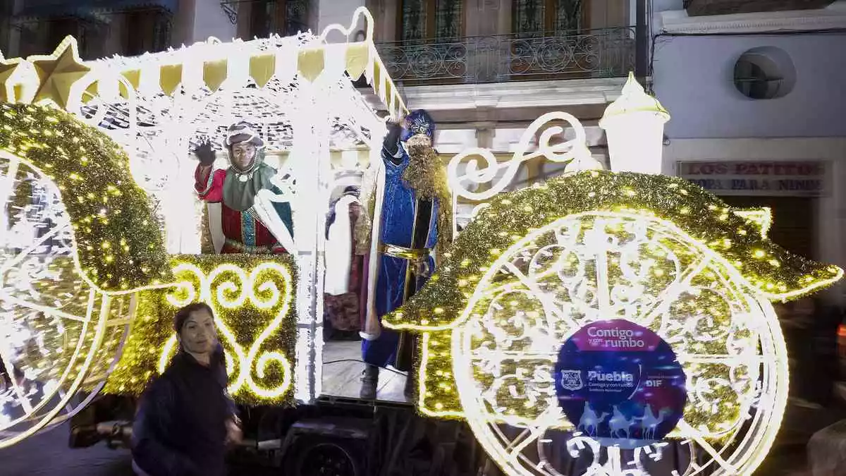 Así fue el desfile de Día de Reyes en Puebla capital 