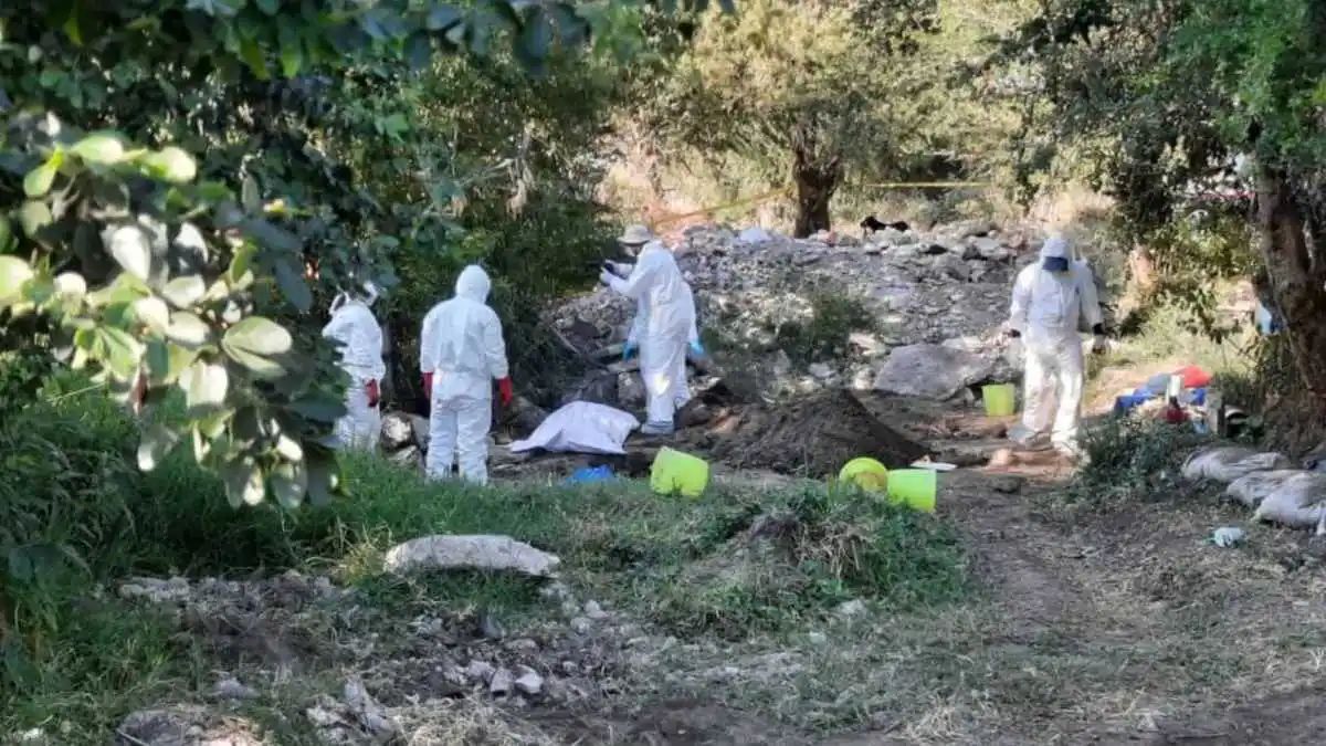 Identifican a siete poblanos entre 134 cadáveres hallados en Morelos
