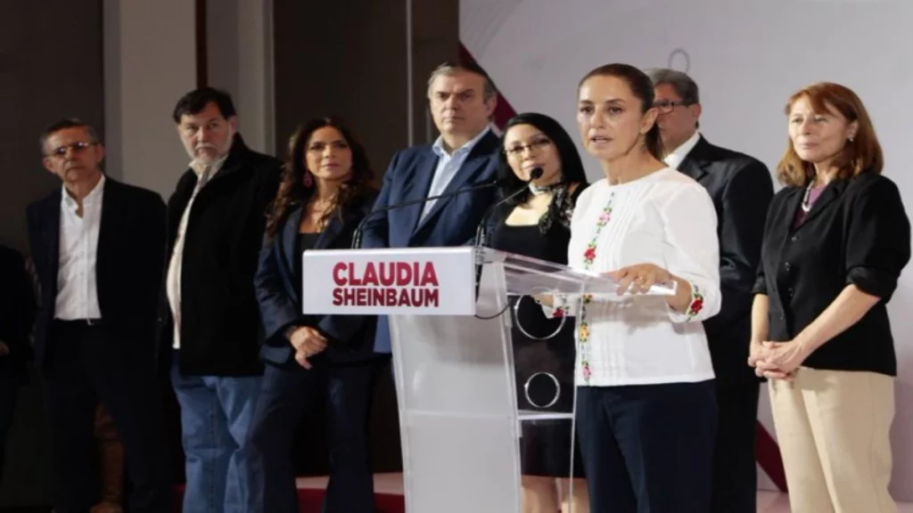 Claudia Sheinbaum presenta a su equipo de campaña