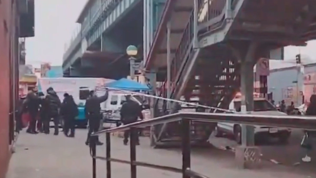 Muere poblano por bala perdida en tiroteo del metro de Nueva York