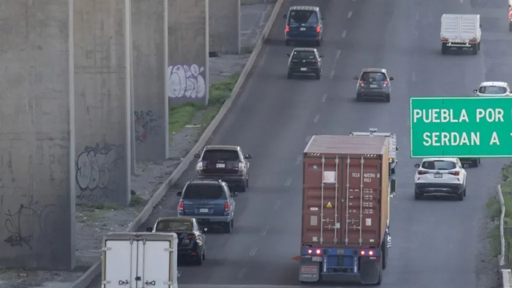 ¡Atención! Cierres parciales nocturnos en la autopista México-Puebla por obras