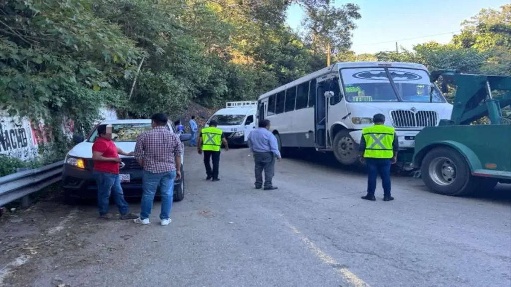 Retiran unidades de trasporte público pirata en cuatro municipios de Puebla