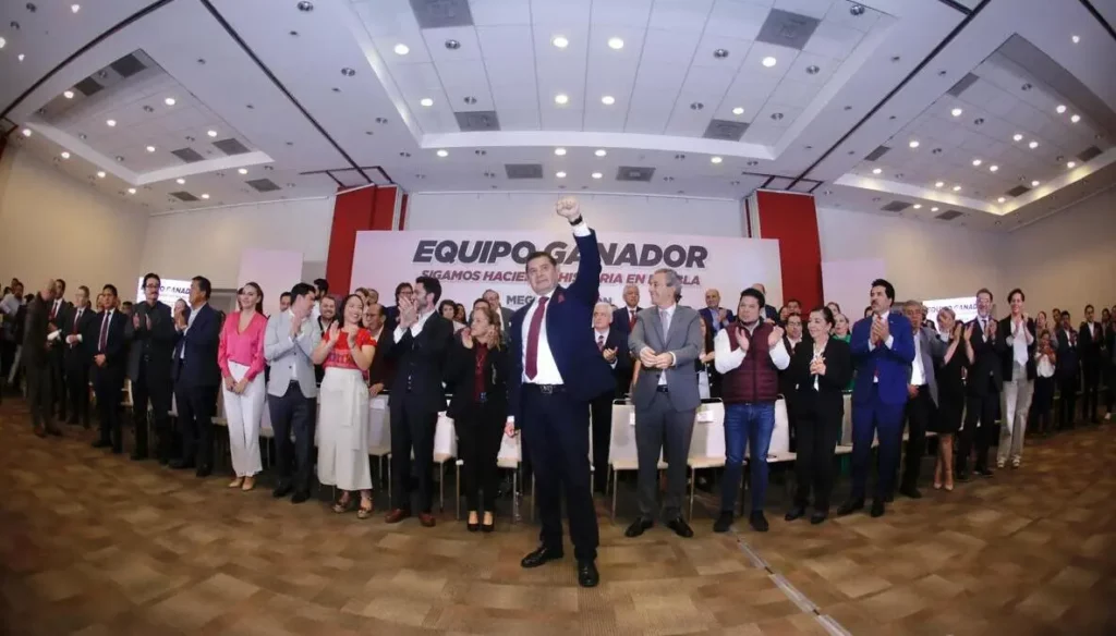 Este es el equipo de campaña de Alejandro Armenta