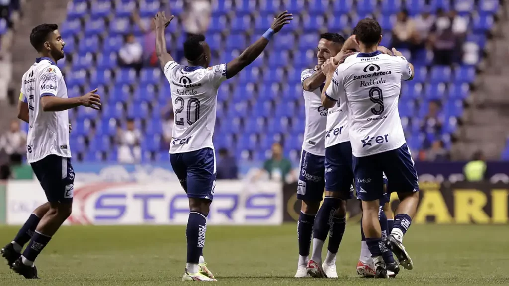 Club Puebla y Atlas empatan 2-2