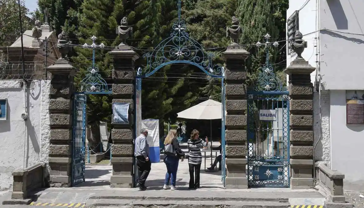 Sepultan a Andrea, estudiante de la BUAP atropellada en Zavaleta