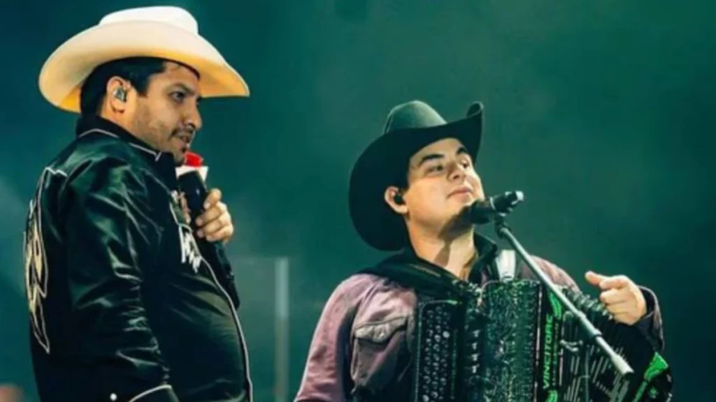 Julión Álvarez y Alfredo Olivas, multados en Chihuahua por cantar narcocorrido