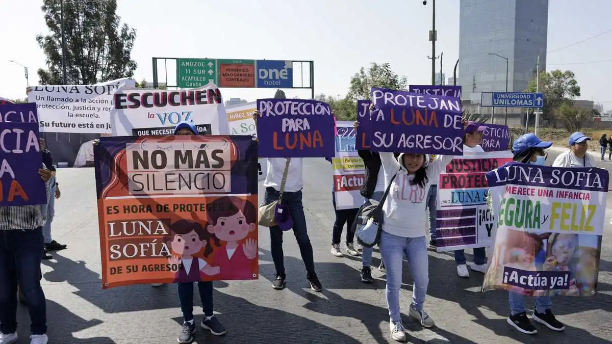 Familiares de Luna Sofía exigen destitución de juez; otorgó custodia a papá acusado de violencia sexual