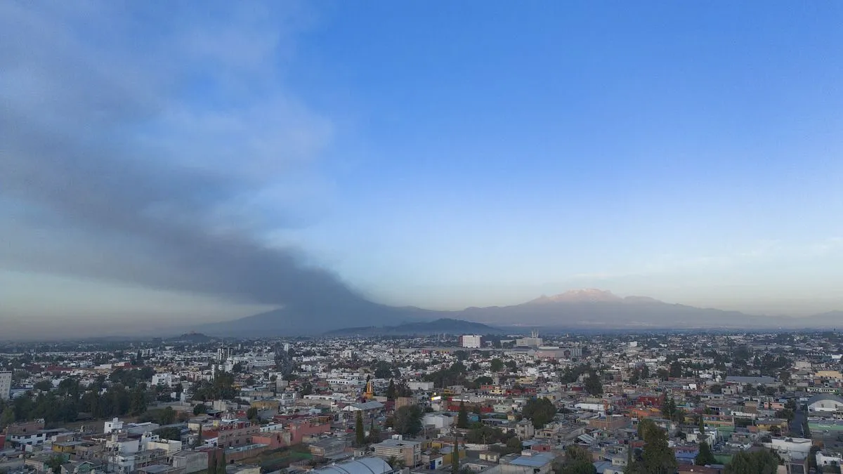 Persiste calidad del aire este martes en Puebla por actividad del Popocatépetl