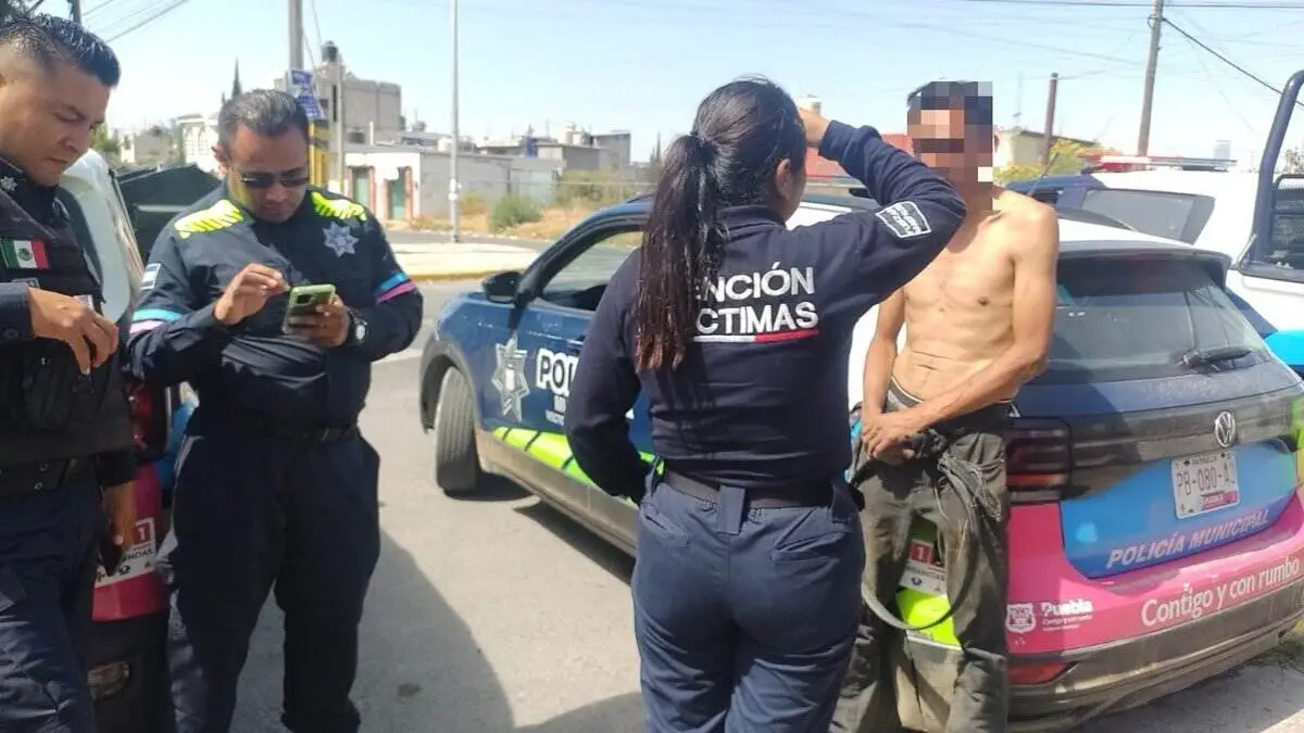 Policía municipal de Puebla evitó que un hombre se suicidara