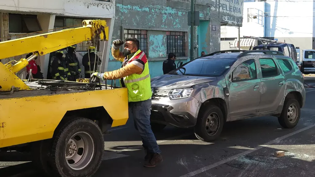 Congreso de Puebla busca poner fin a abusos de grúas y corralones