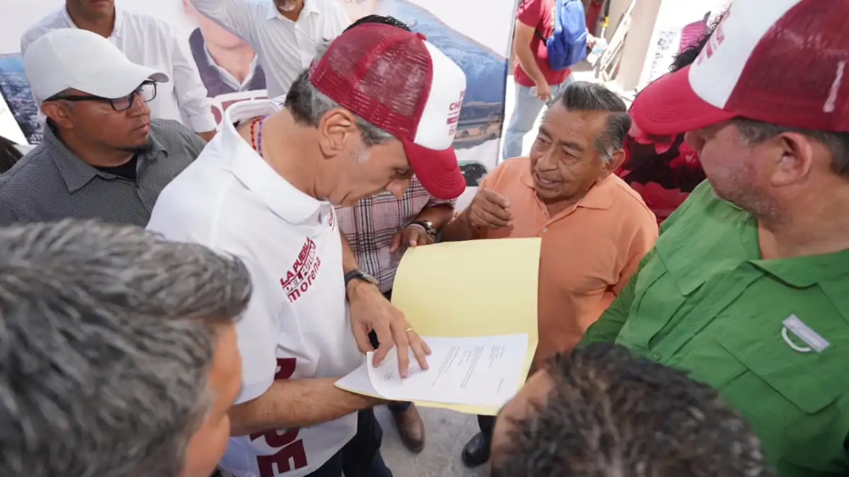 Seguridad y alumbrado piden habitantes de Romero Vargas a Pepe Chedraui