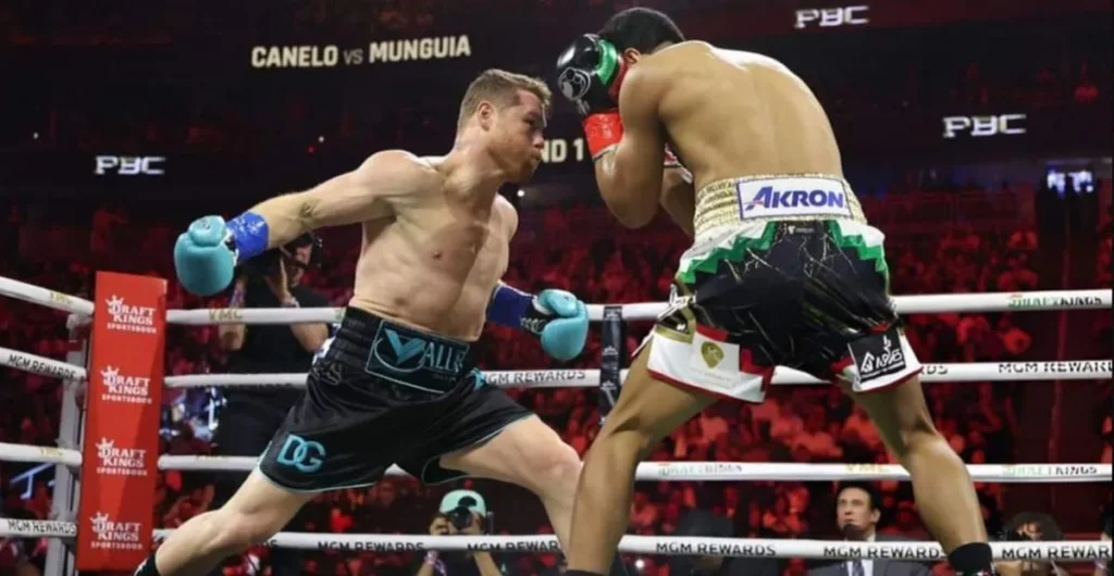 "Canelo" Álvarez derrota a Jaime Munguía por decisión unánime