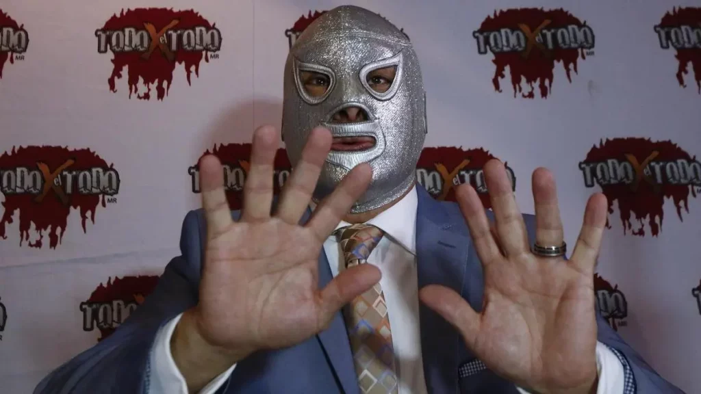 Hijo del Santo inicia gira del adiós ¿Cuándo se despide en Puebla?