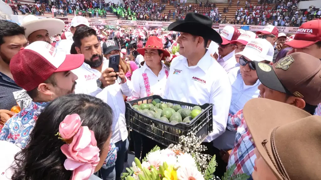 Paneles solares para las 6 mil sociedades de pozo que hay en el estado: Alejandro Armenta