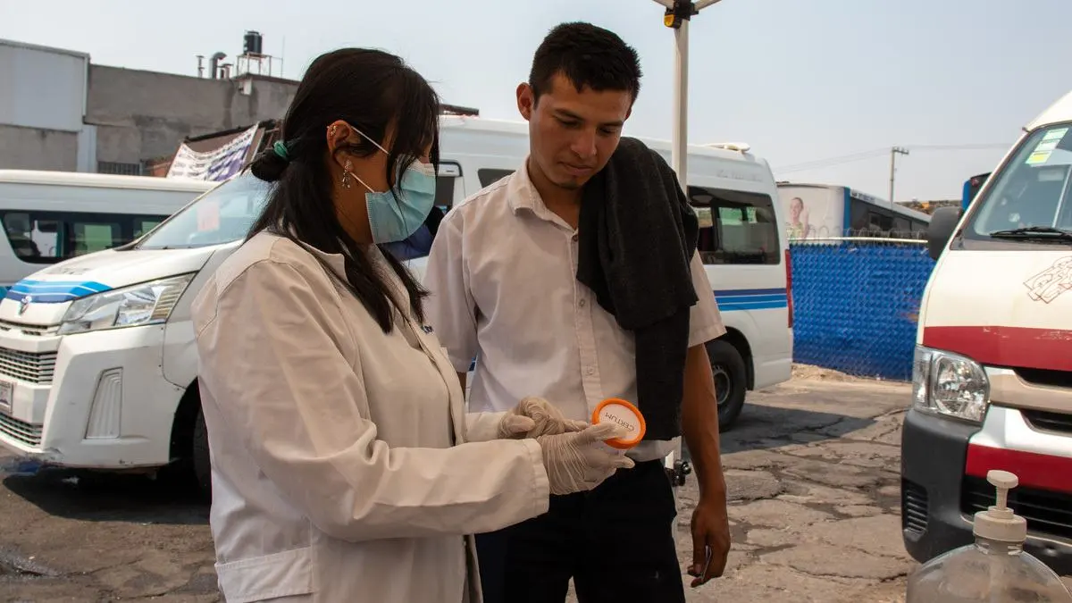 Aplican antidoping a choferes del transporte público en Puebla