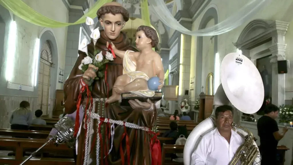 San Antonio de Padua: Los rituales al santo del amor para conseguir pareja