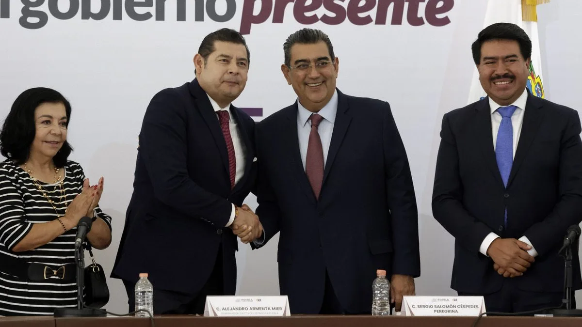 Sergio Salomón y Alejandro Armenta arrancan transición de gobierno estatal