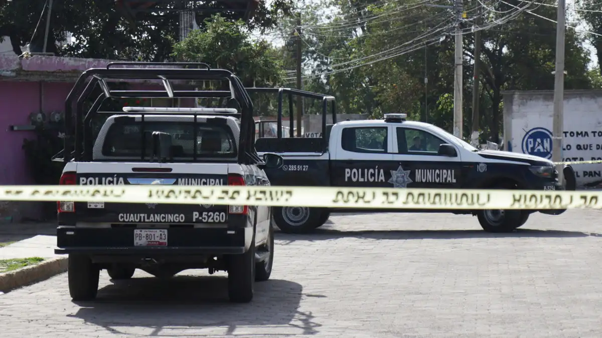 Hombre es asesinado a balazos en su vivienda en Cuautlancingo
