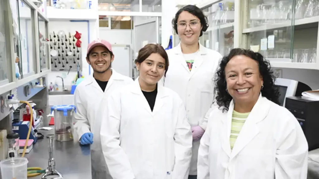 La BUAP impulsa los trasplantes de microbiota fecal