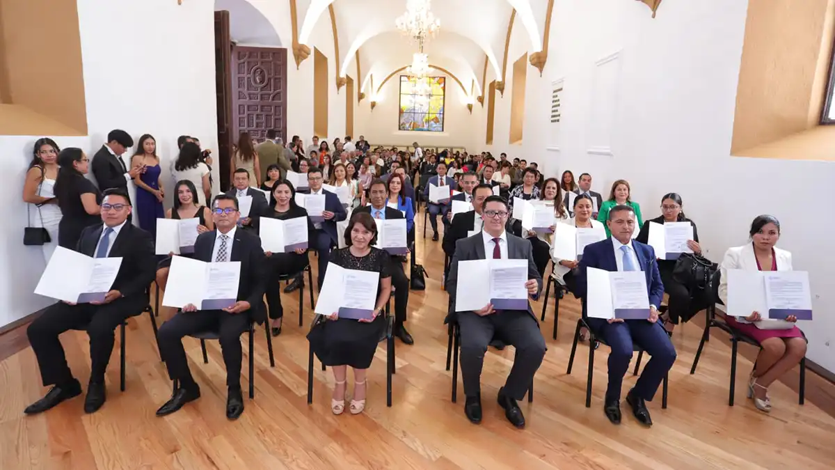 Inician funciones 31 nuevos jueces en Puebla