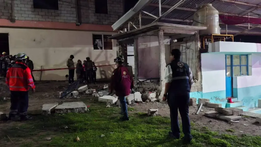 Explota pirotecnia en capilla de Santo Tomás Chautla