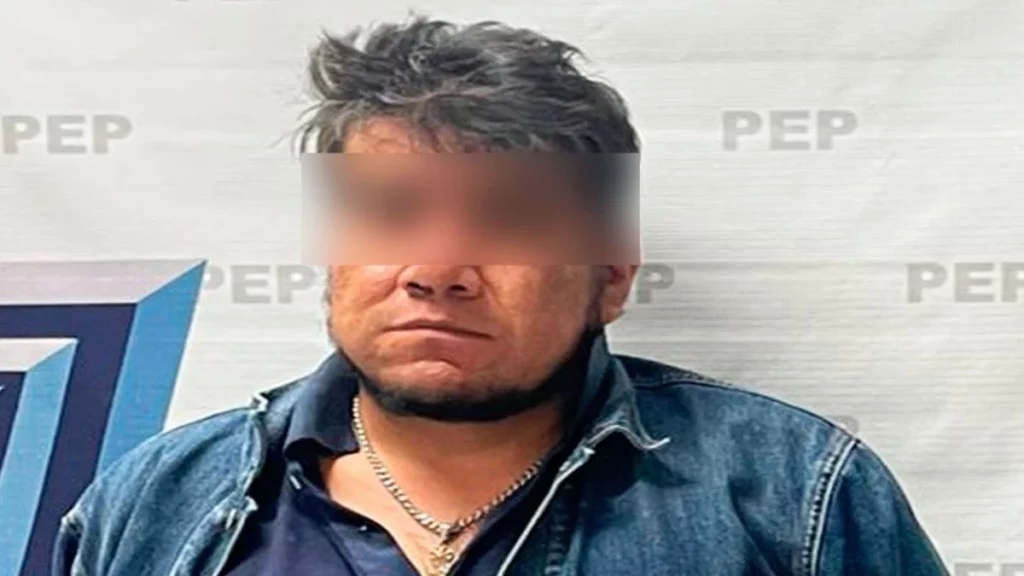 Detienen a sujeto con camión robado en Coronango