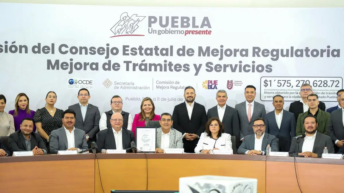 Puebla recibe reconocimiento por buenas prácticas en mejora regulatoria