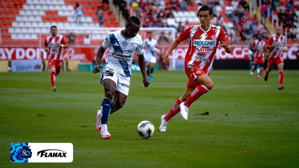 Club Puebla es goleado 1-4 por Necaxa