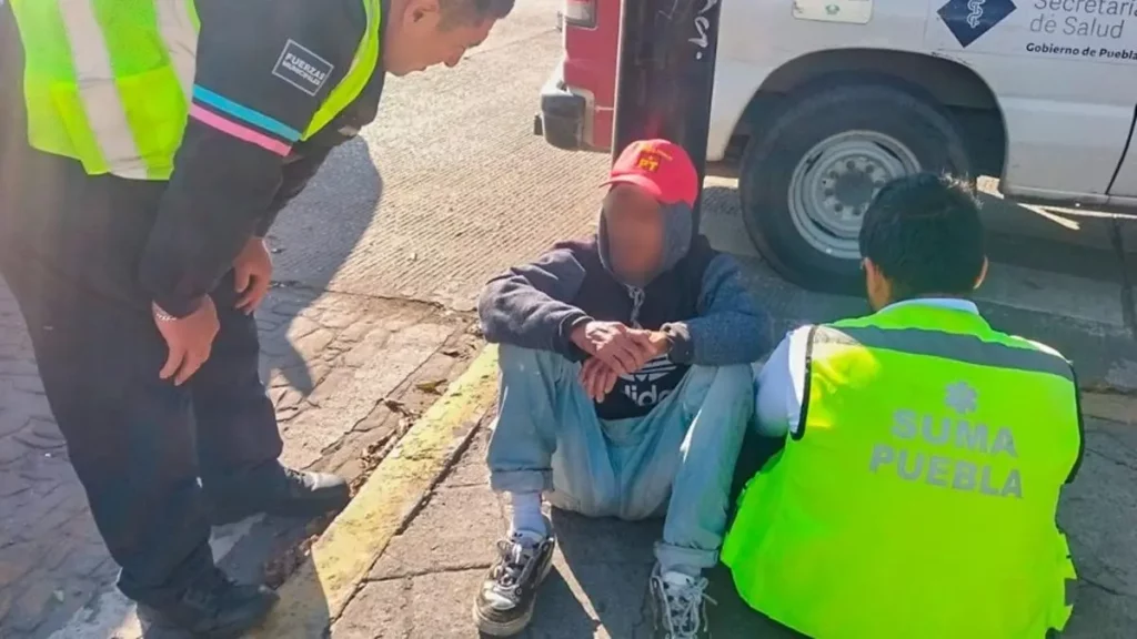 Policías de SSC Puebla evitó que una persona atentara contra su vida