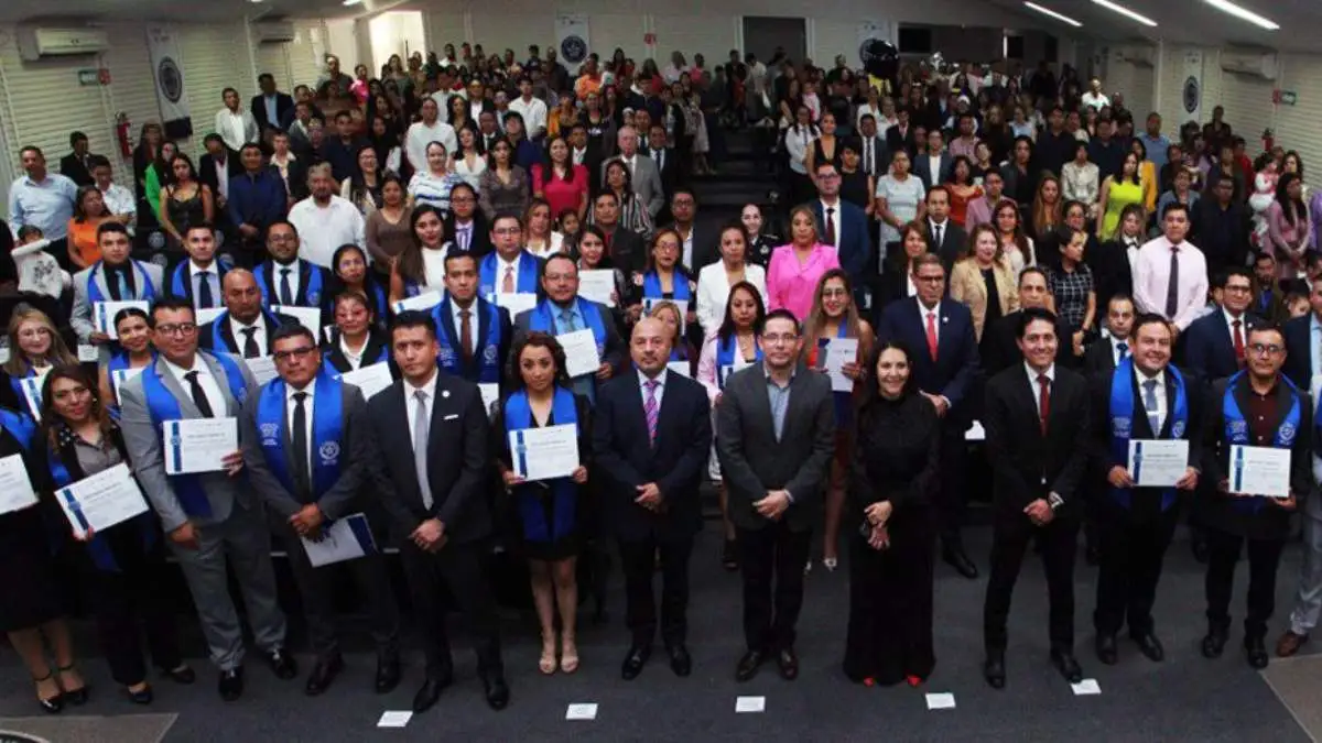Se gradúan 50 estudiantes de maestría y doctorado de la Academia Policial Ignacio Zaragoza