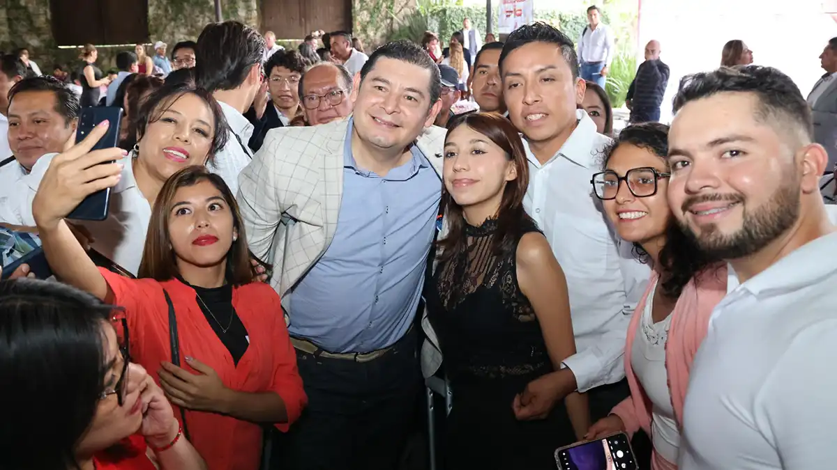 Alejandro Armenta anuncia gira de agradecimiento en 26 distritos de Puebla