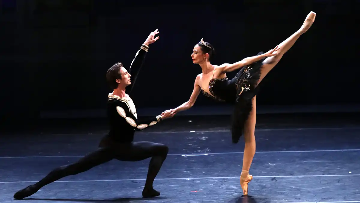 Elisa Carrillo inicia curso de verano de ballet en Puebla