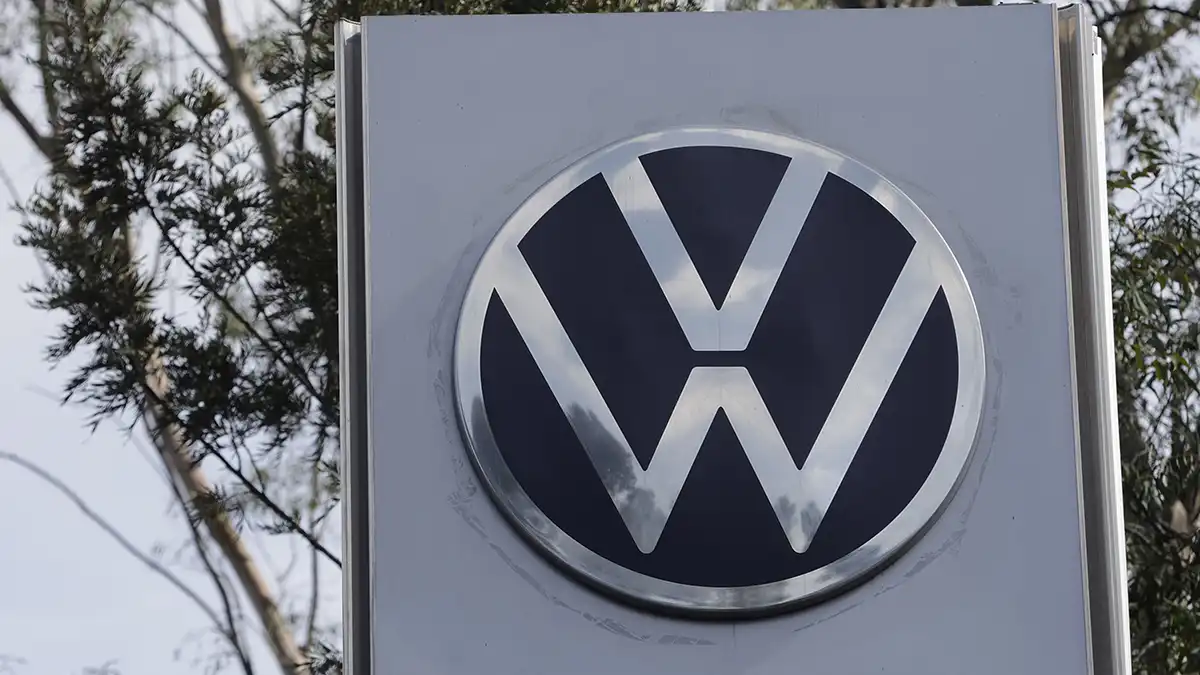 Volkswagen debe reinstalar e indemnizar a 8 de 10 trabajadores despedidos ilegalmente