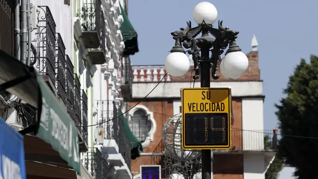 Desmienten instalación de fotomultas en Puebla Capital