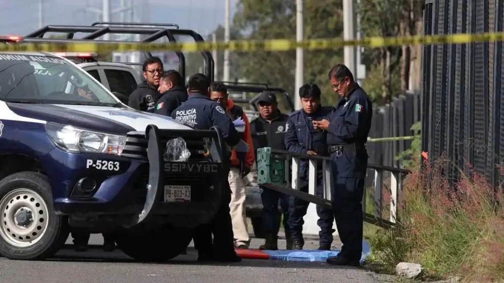 se dio aviso a las autoridades ministeriales para proceder al levantamiento de cadáver.