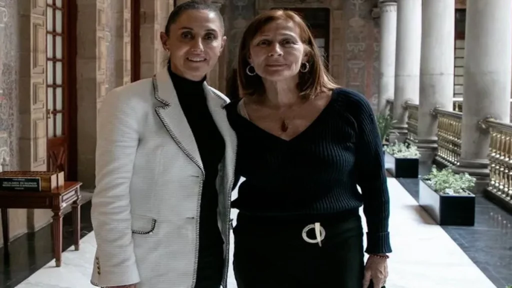 Claudia Sheinbaum anuncia a Tatiana Clouthier como responsable del Instituto de los Mexicanos en el Exterior