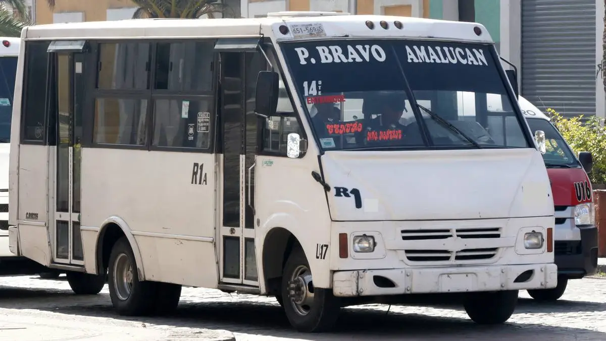 Asaltan a chofer y pasajeros de Ruta 1 en la Avenida Juárez