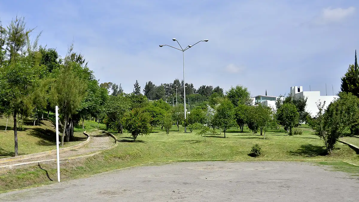 Estudiantes de la BUAP desarrollarán el proyecto Parque Sustentable Lomas del Valle