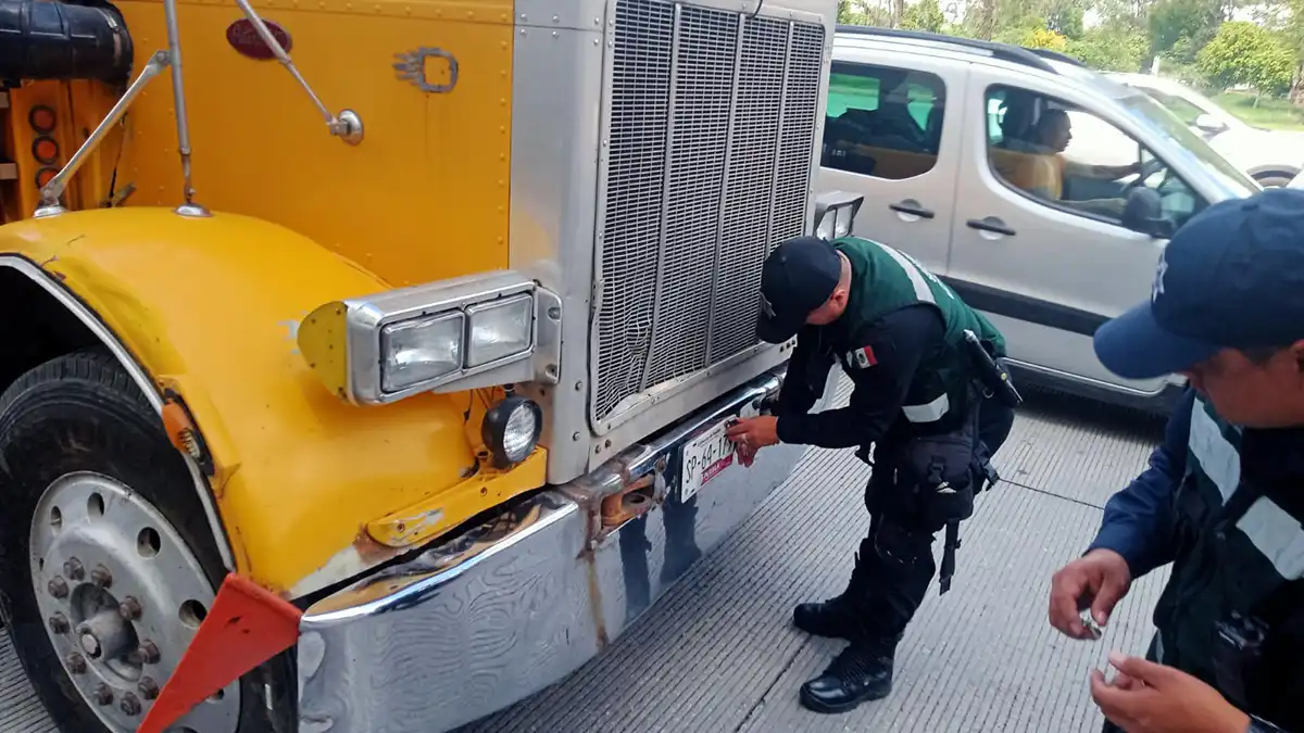 Suman 248 multados por no realizar verificación vehicular en Puebla