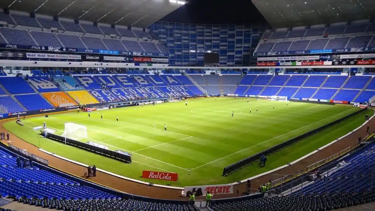 Estadio Cuauhtémoc.