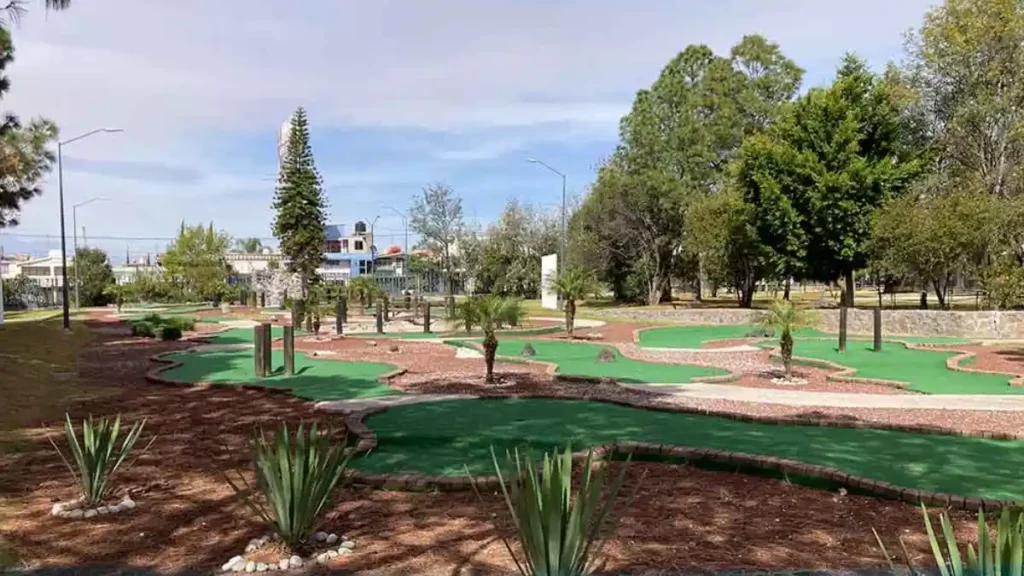 Mini golf del Parque Ecológico Revolución Mexicana.