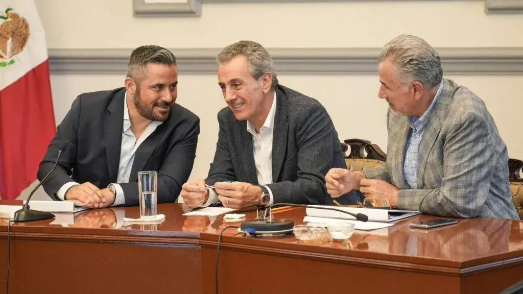 Pepe Chedraui y Adán Domínguez revisan temas de seguridad y gobernabilidad por transición