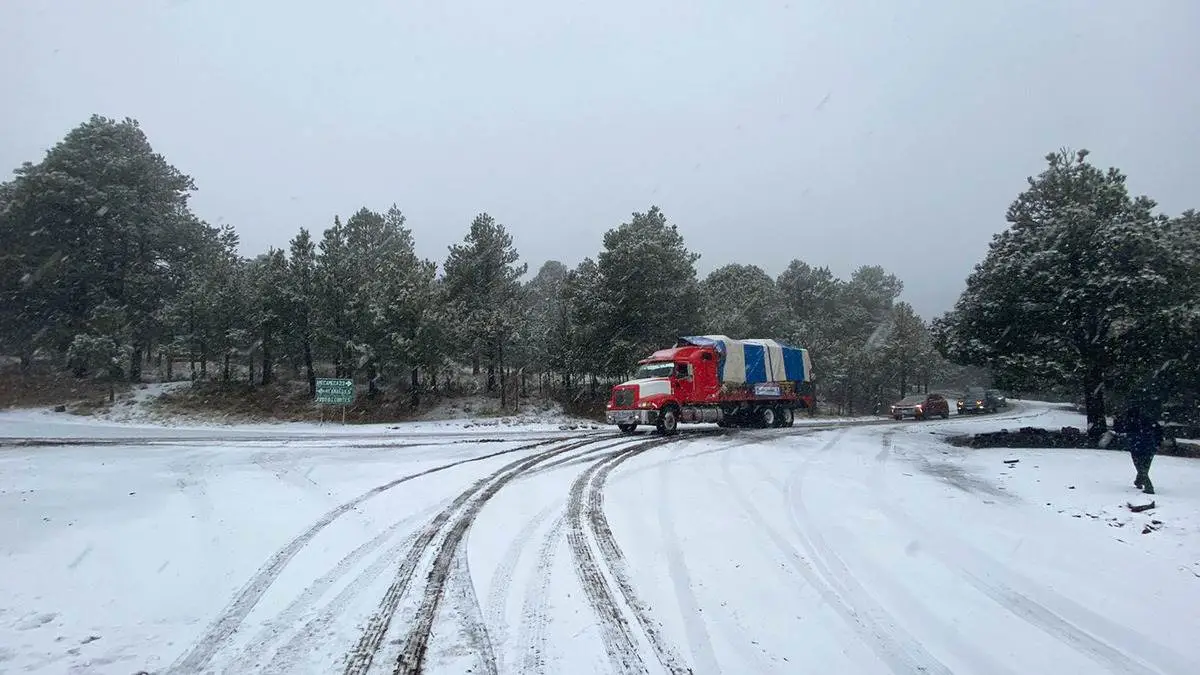 Ya vienen 48 frentes fríos y 7 tormentas invernales: SMN