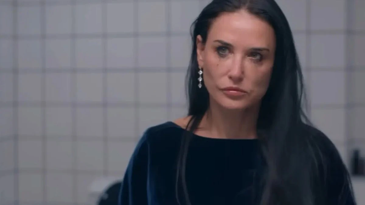 "La Sustancia", con Demi Moore, la crítica a los estándares de belleza femenina