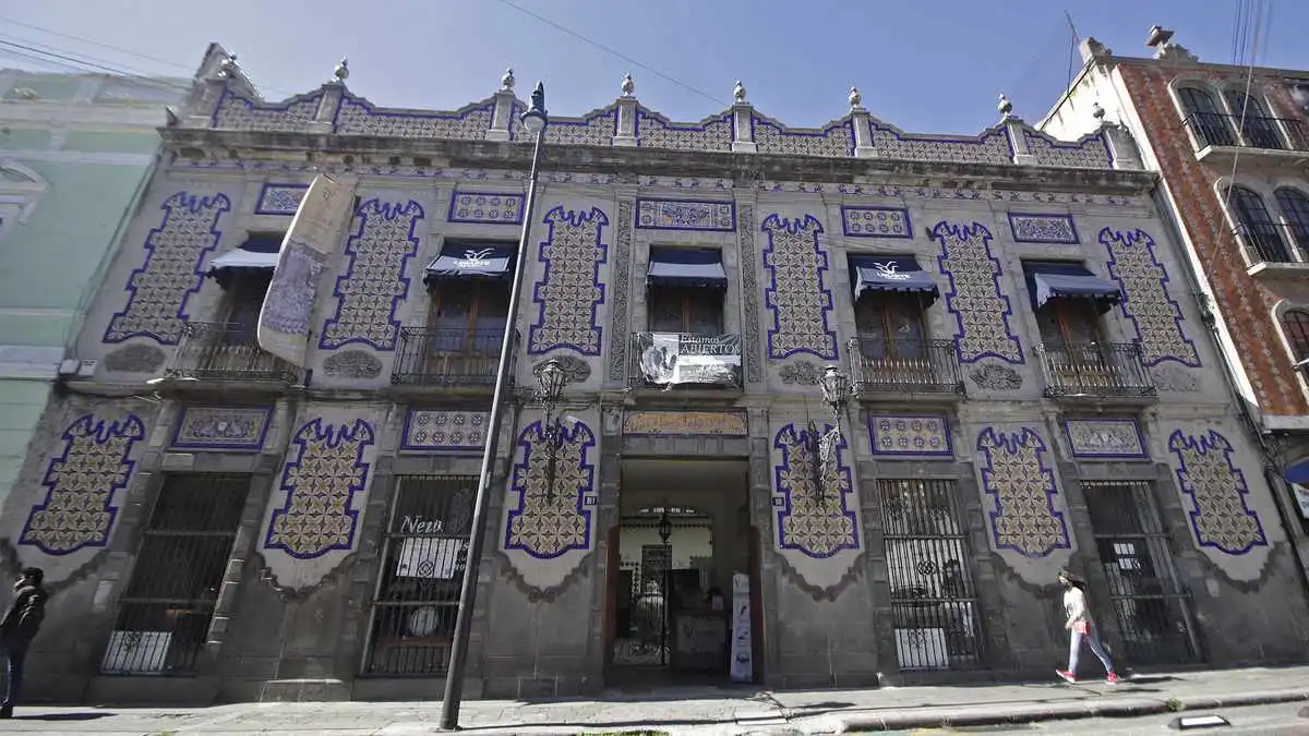 Subastarán edificio donde se ubica Uriate Talavera en Puebla