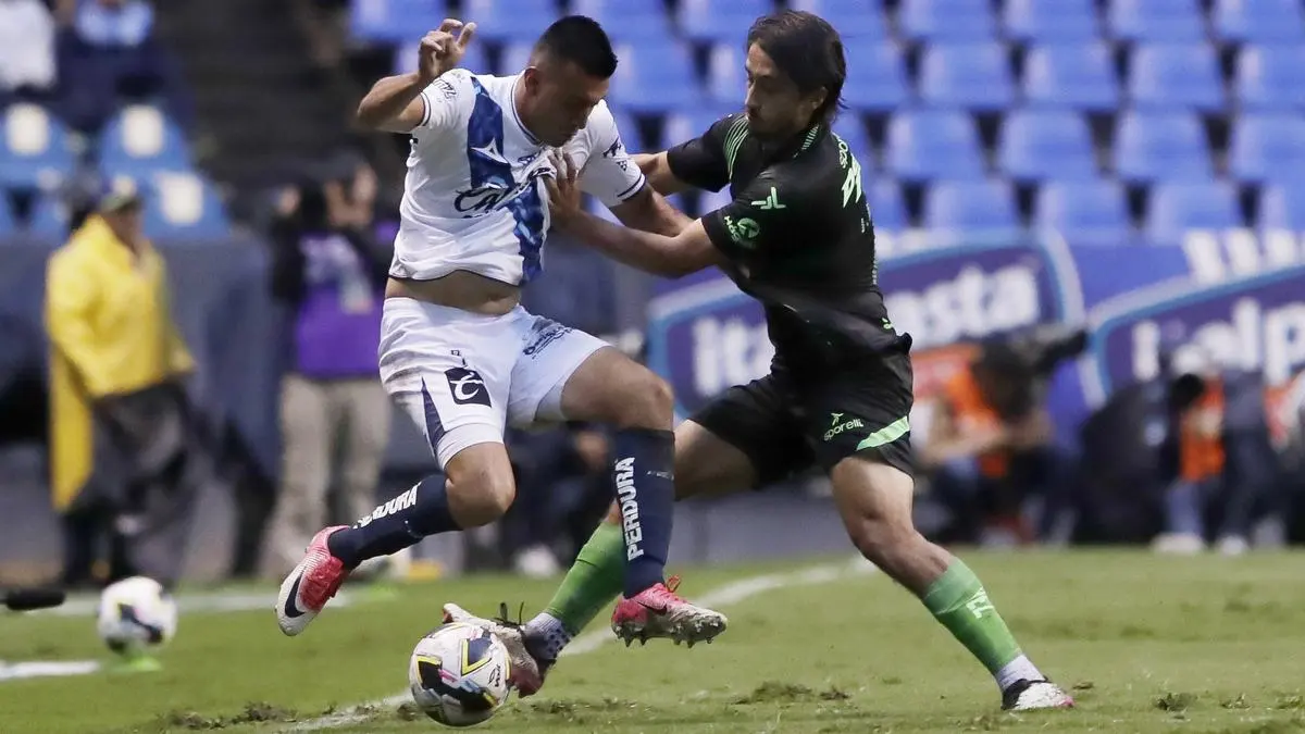 Club Puebla sigue de "levantamuertos" y pierde 1-3 ante el sotanero FC Juárez