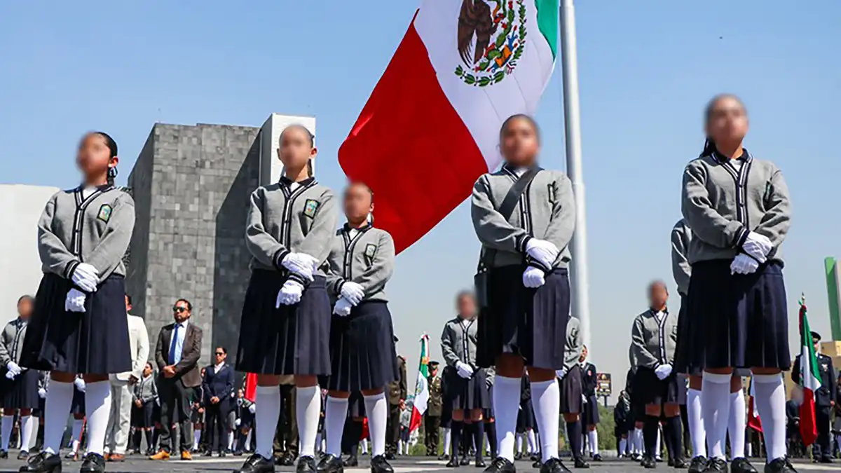 En septiembre, “Guardias a los Símbolos Patrios” en 12 mil escuelas públicas de Puebla