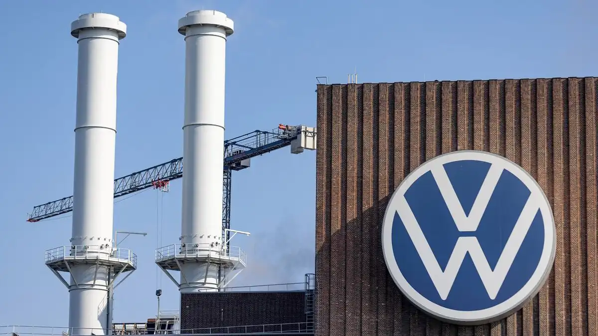 ¡Aguas Puebla! Volkswagen valora cerrar plantas en Alemania para reducir costos