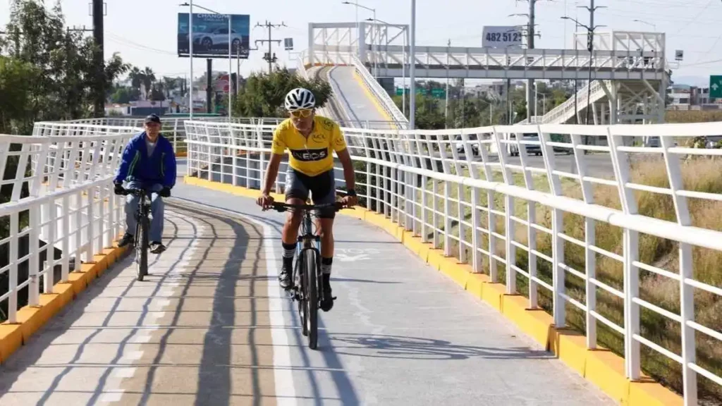 Inauguran la rehabilitación de la ciclopista del Periférico Ecológico