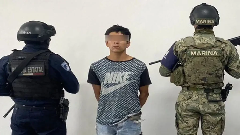 Sujeto con 21 envoltorios de marihuana es detenido en Huauchinango